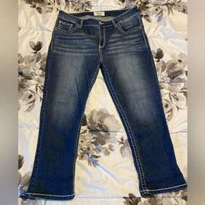 Womens Daytrip Mila Capris size 34